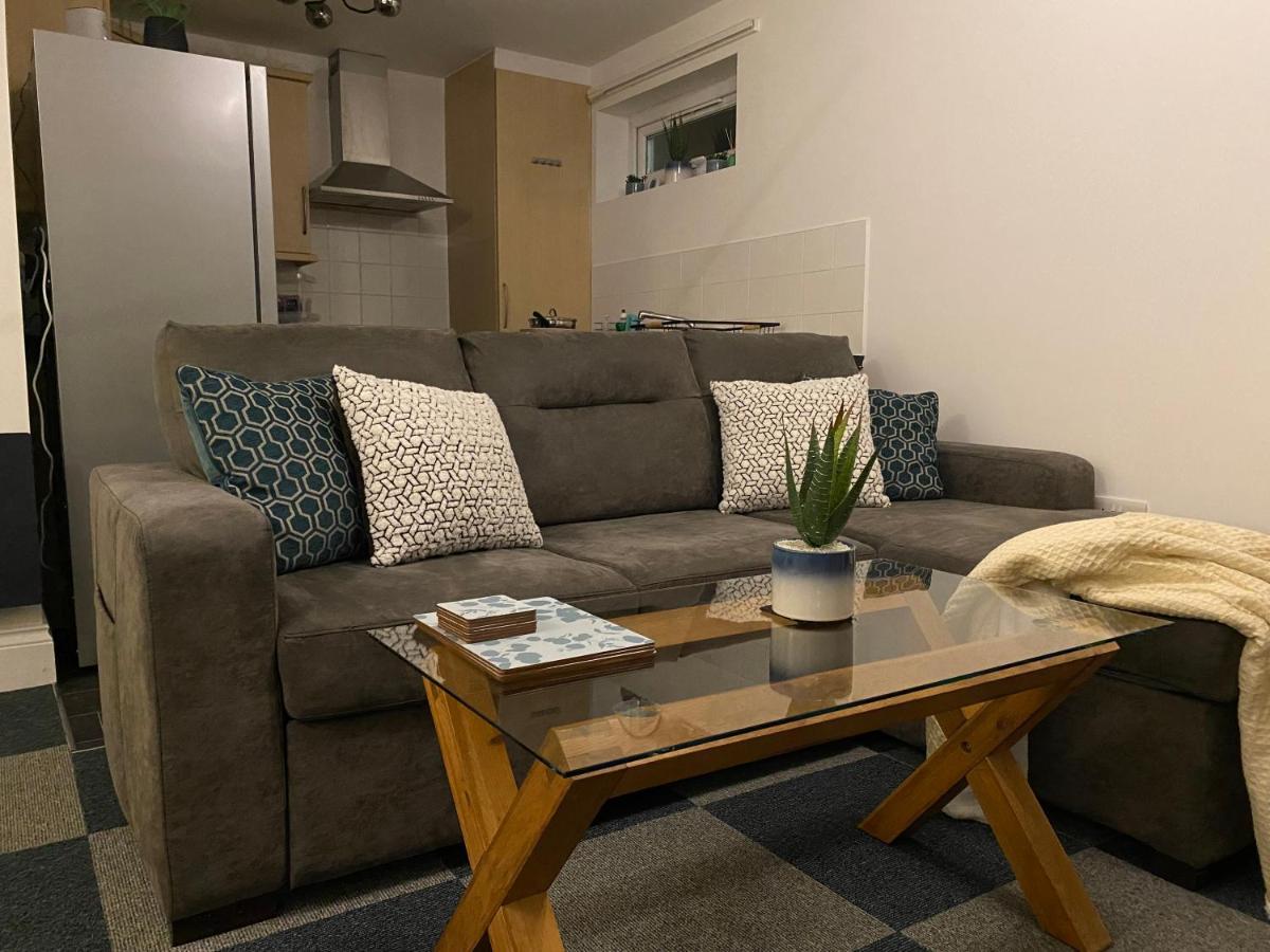 Studio By Westcountry Sa Apartment Плимът Екстериор снимка